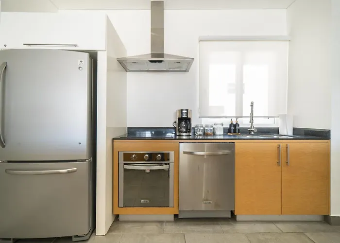 3br With Rooftop Pool & Parking Playa del Carmen
