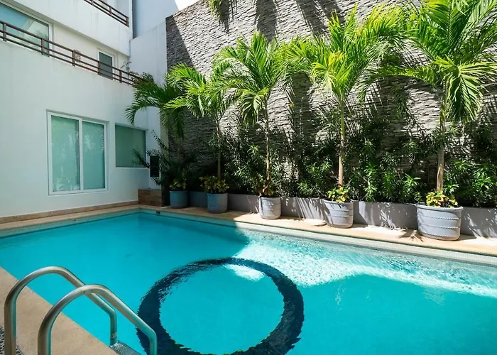 3br With Rooftop Pool & Parking Playa del Carmen